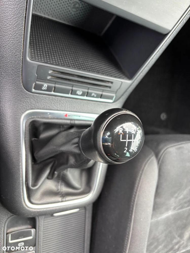 Volkswagen Tiguan 2.0 TDI DPF 4Motion BlueMotion Technology Sport & Style - 15
