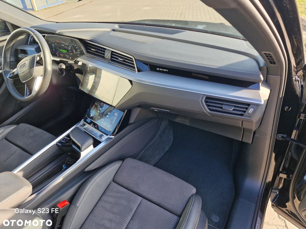Audi e-tron Sportback 50 quattro S line - 12