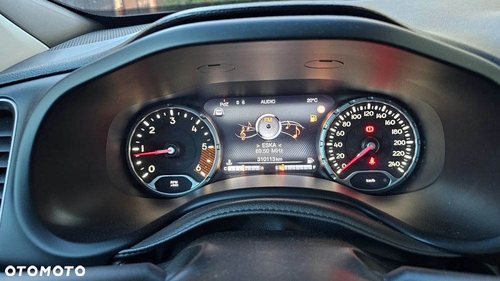 Jeep Renegade 1.6 MultiJet Limited - 37