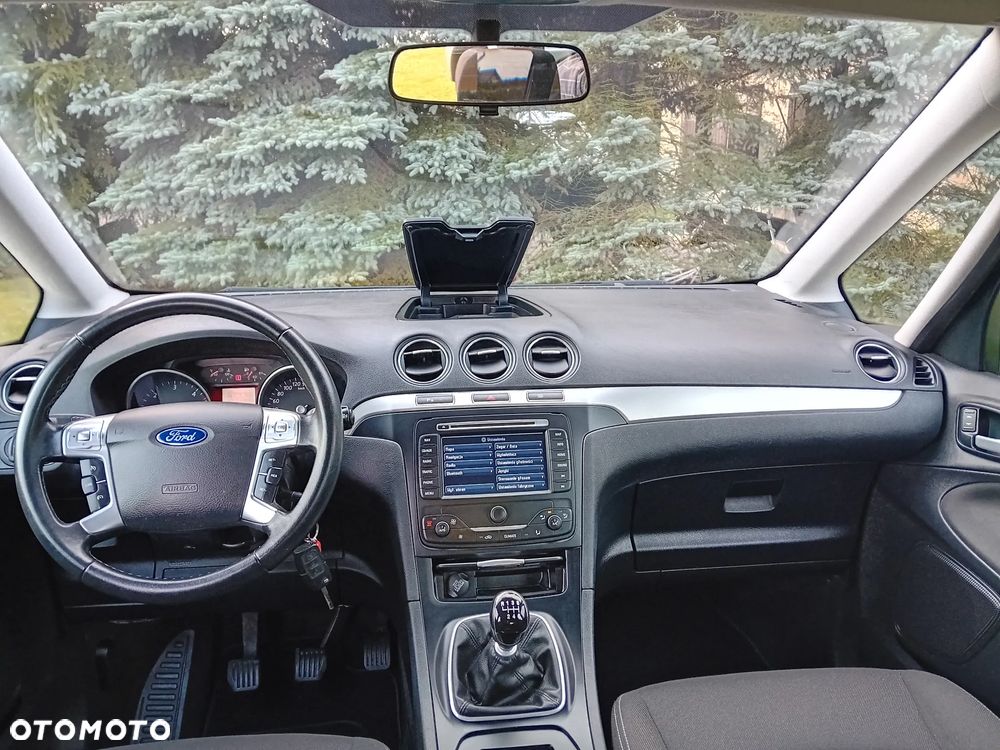 Ford Galaxy 2.0 TDCi Ambiente - 10