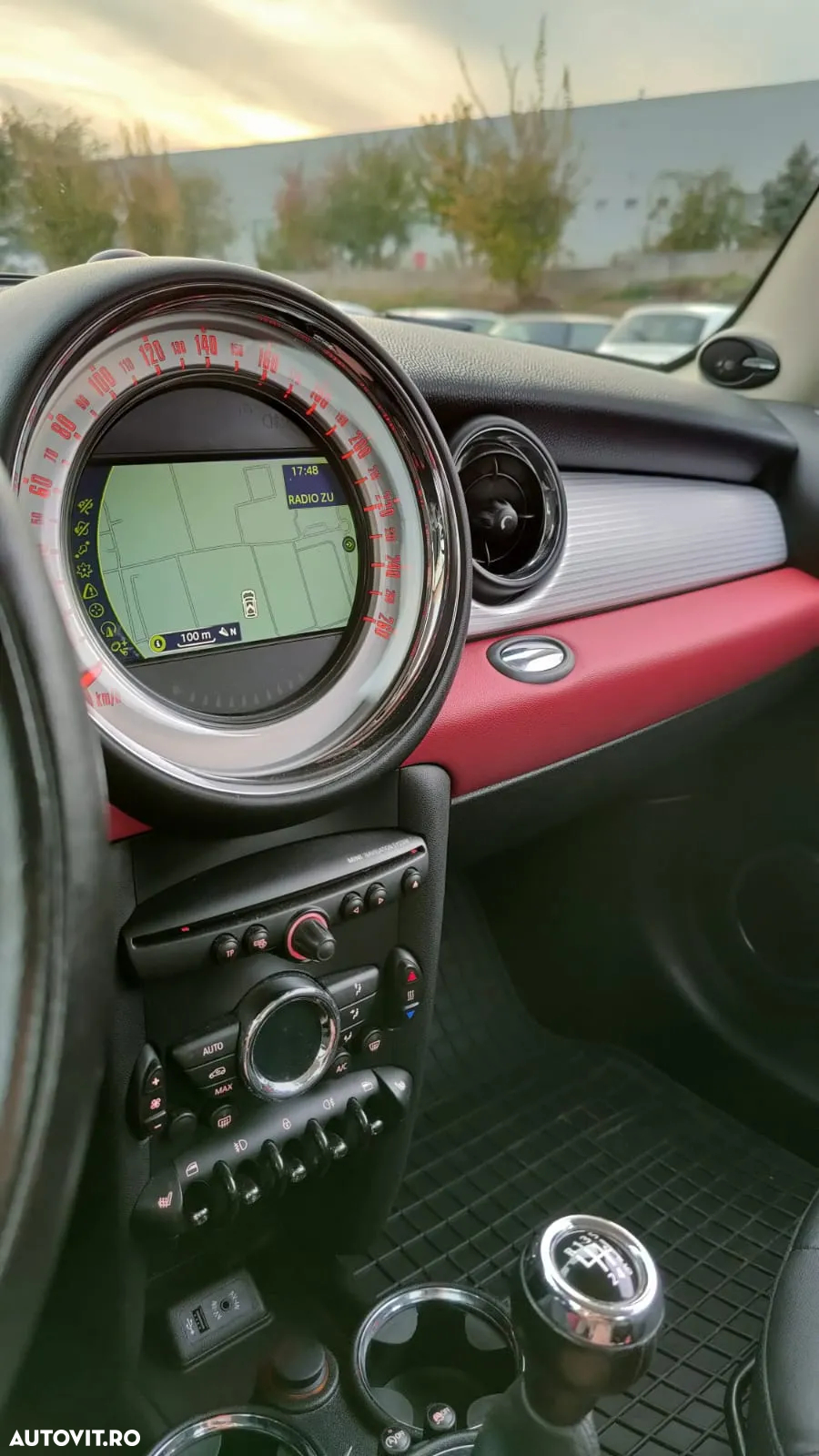 Mini Cooper Standard - 12