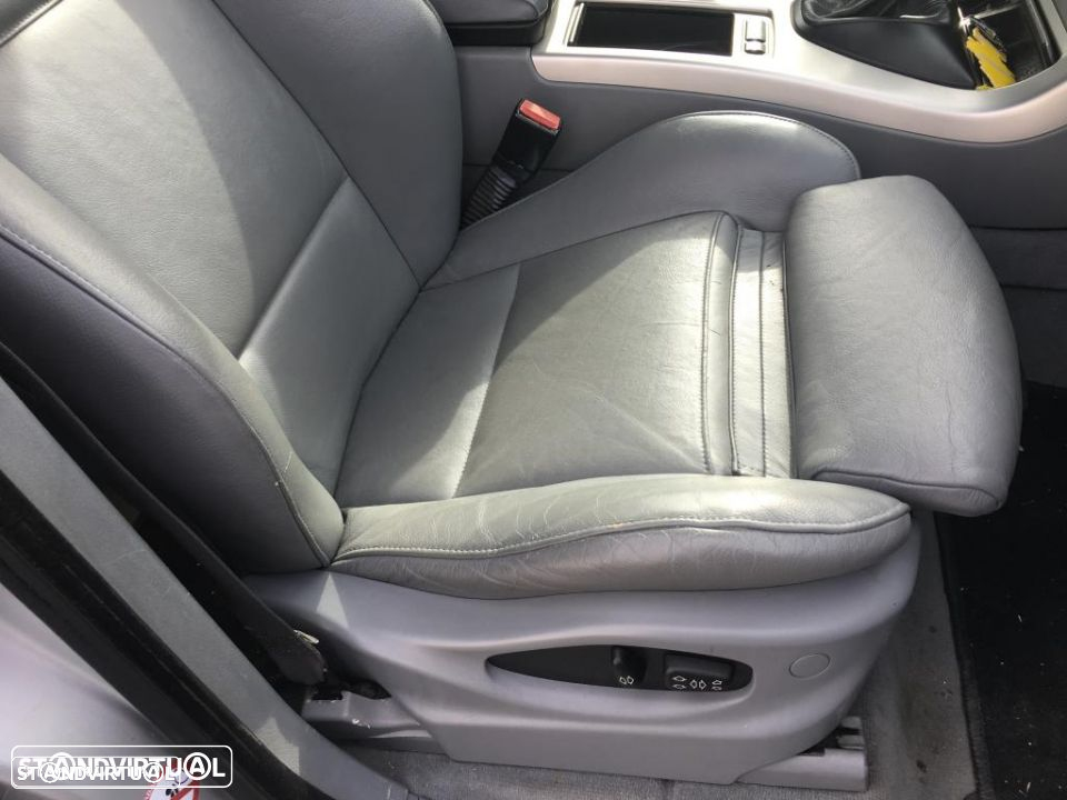 BMW X5 3.0TD de 2004 para peças - 8