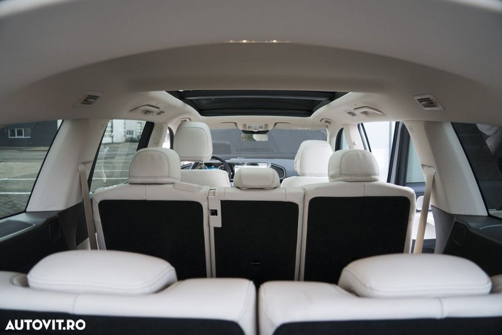 Mercedes-Benz GLS - 12