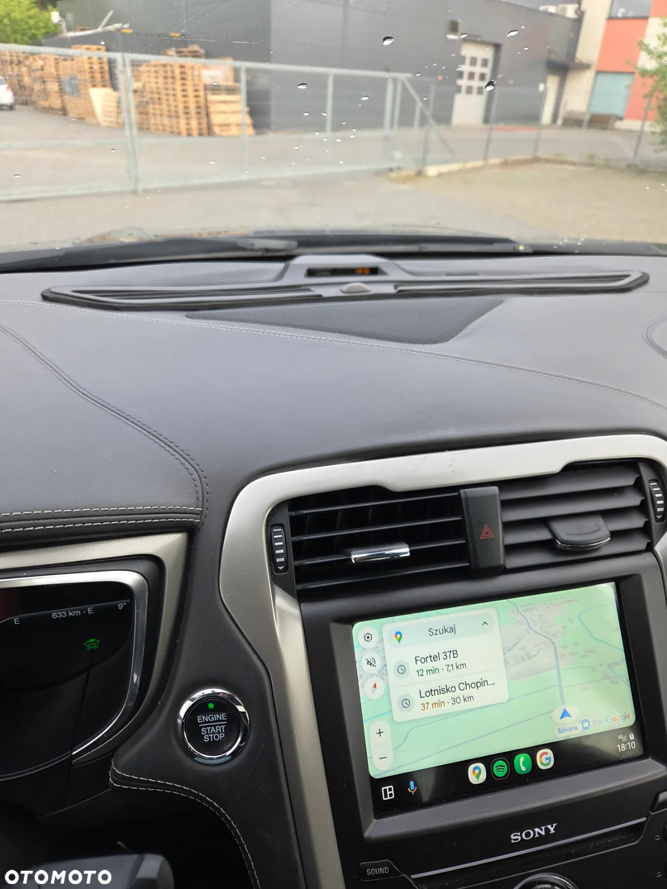 Ford Mondeo Vignale 2.0 Hybrid - 11