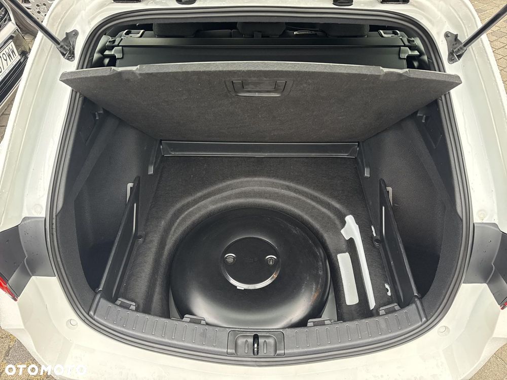 Toyota Corolla 1.8 Hybrid Comfort - 18