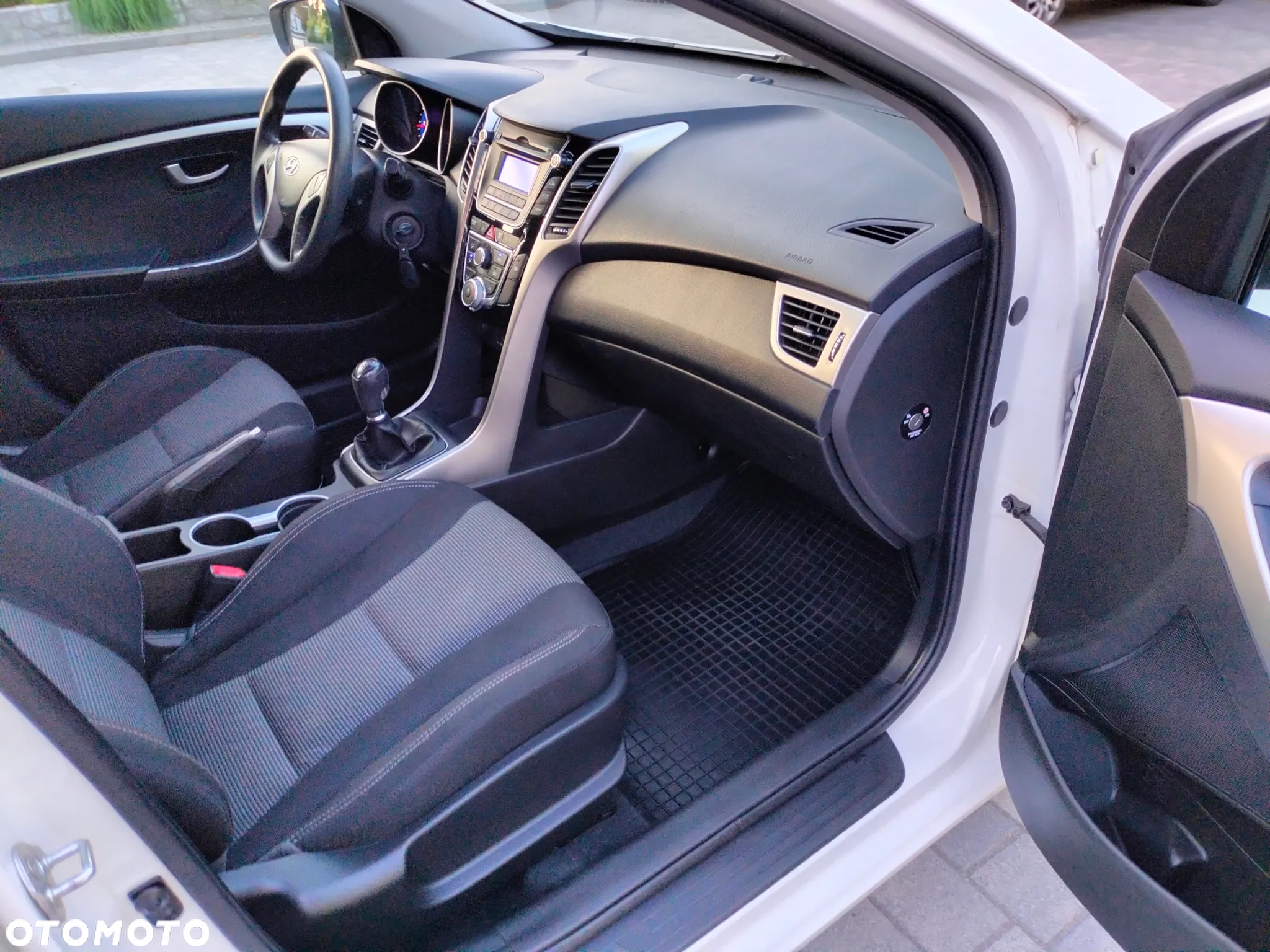 Hyundai i30 1.4 Classic - 9