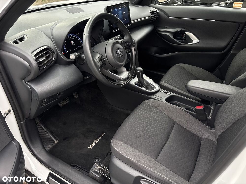 Toyota Yaris Cross 1.5 Comfort CVT - 13