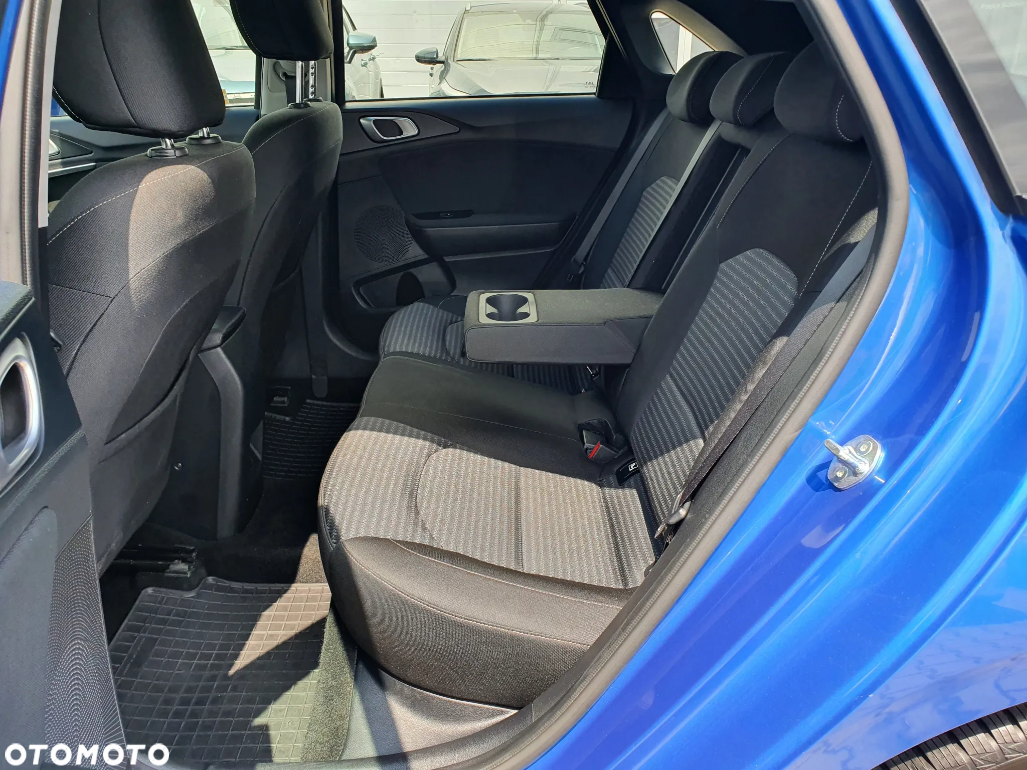 Kia Ceed 1.5 T-GDI M - 25
