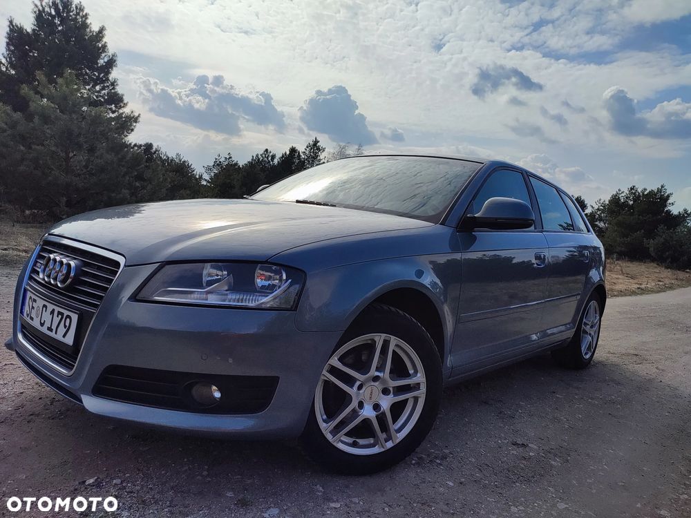 Audi A3 Sportback 1.4 TFSI S line Sportpaket (plus) - 2