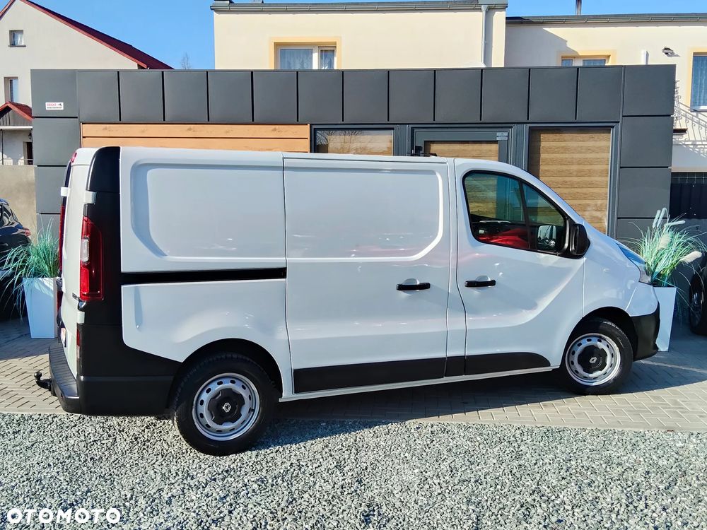 Renault Trafic - 22