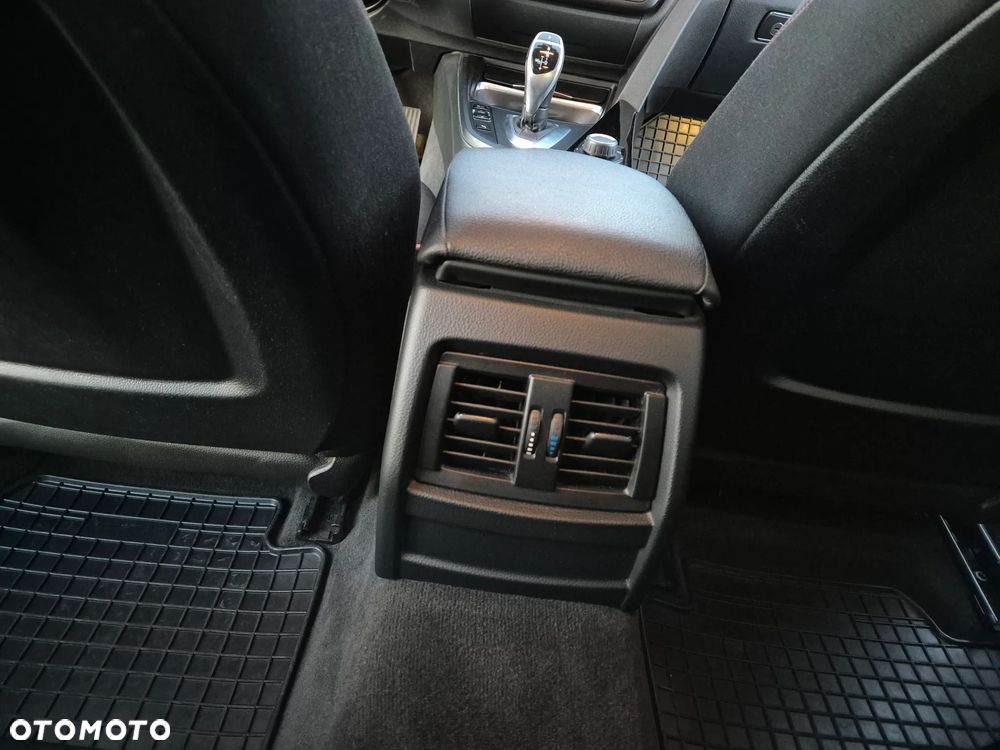 BMW Seria 3 - 26
