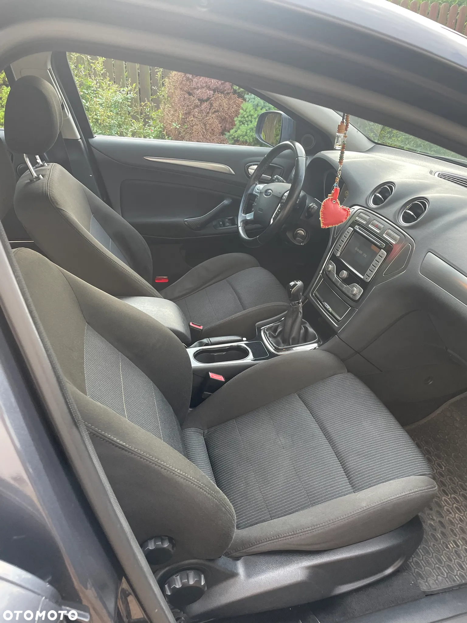 Ford Mondeo 2.0 Titanium - 12