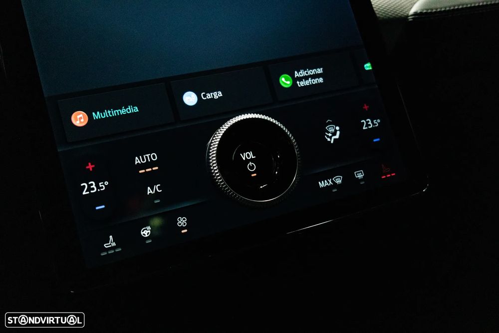 Ford Mustang Mach-E Standard - 18