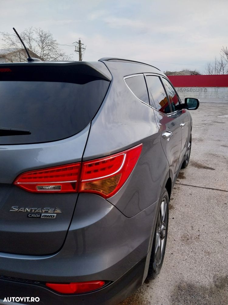 Hyundai Santa Fe - 4
