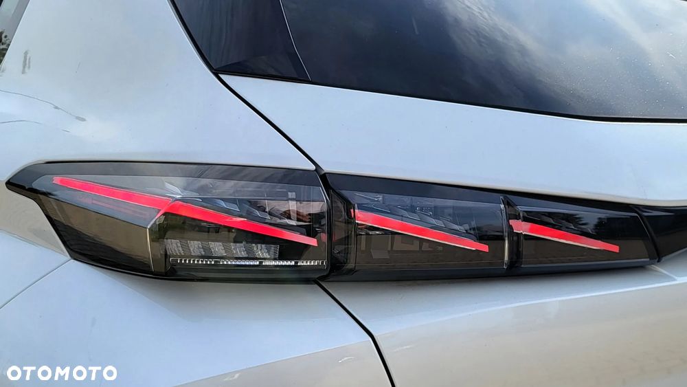 Peugeot 308 1.2 PureTech GT S&S EAT8 - 12