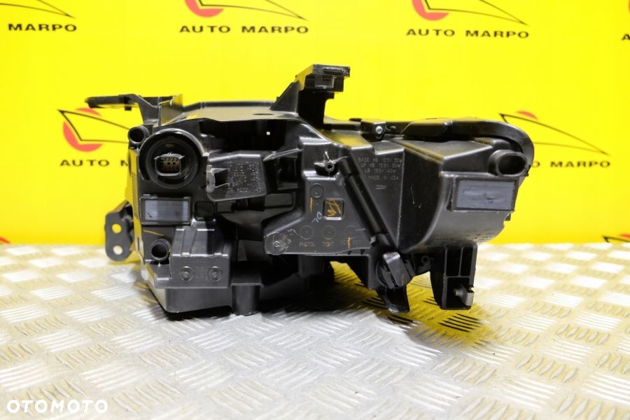 CADILLAC ESCALADE 2021- REFLEKTOR LAMPA ADAPTIVE HEADLIGHT SYSTEM PRAWA USA - 10