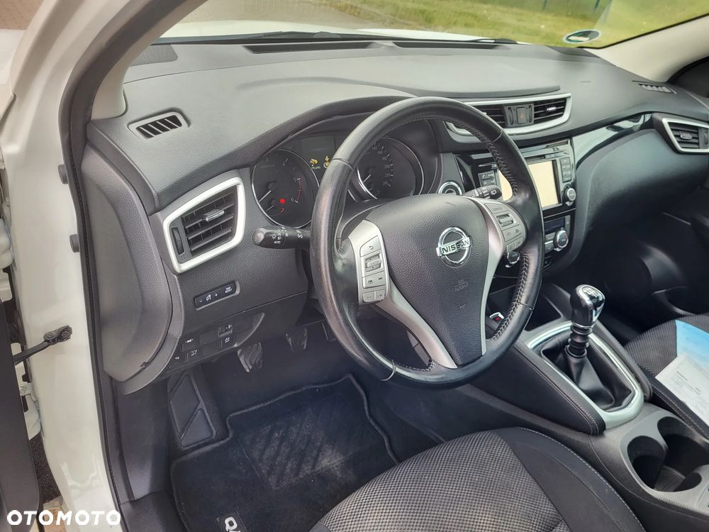 Nissan Qashqai 1.6 dCi 360 S&S - 12