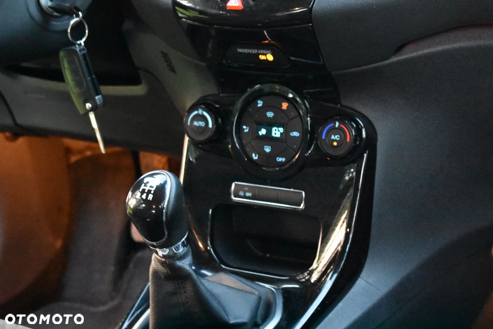 Ford Fiesta 1.0 EcoBoost Titanium X - 7