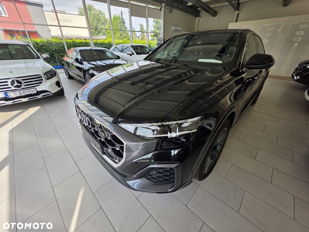 Audi Q8 - 7