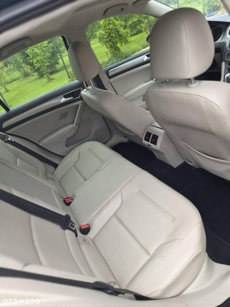 Volkswagen Golf Aktionsmodell 1.8 T DSG Comfortline - 12