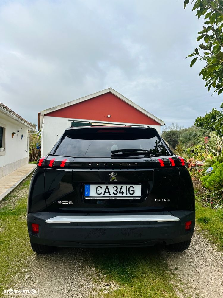 Peugeot e-2008 GT - 11