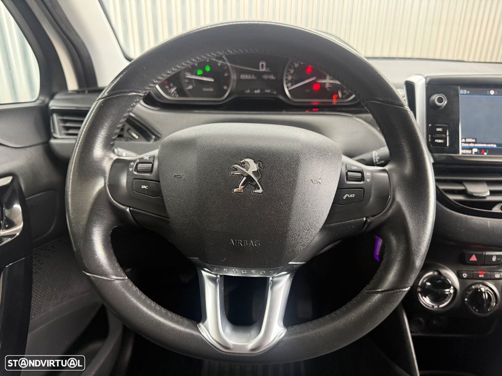 Peugeot 208 1.5 BlueHDi Signature - 10