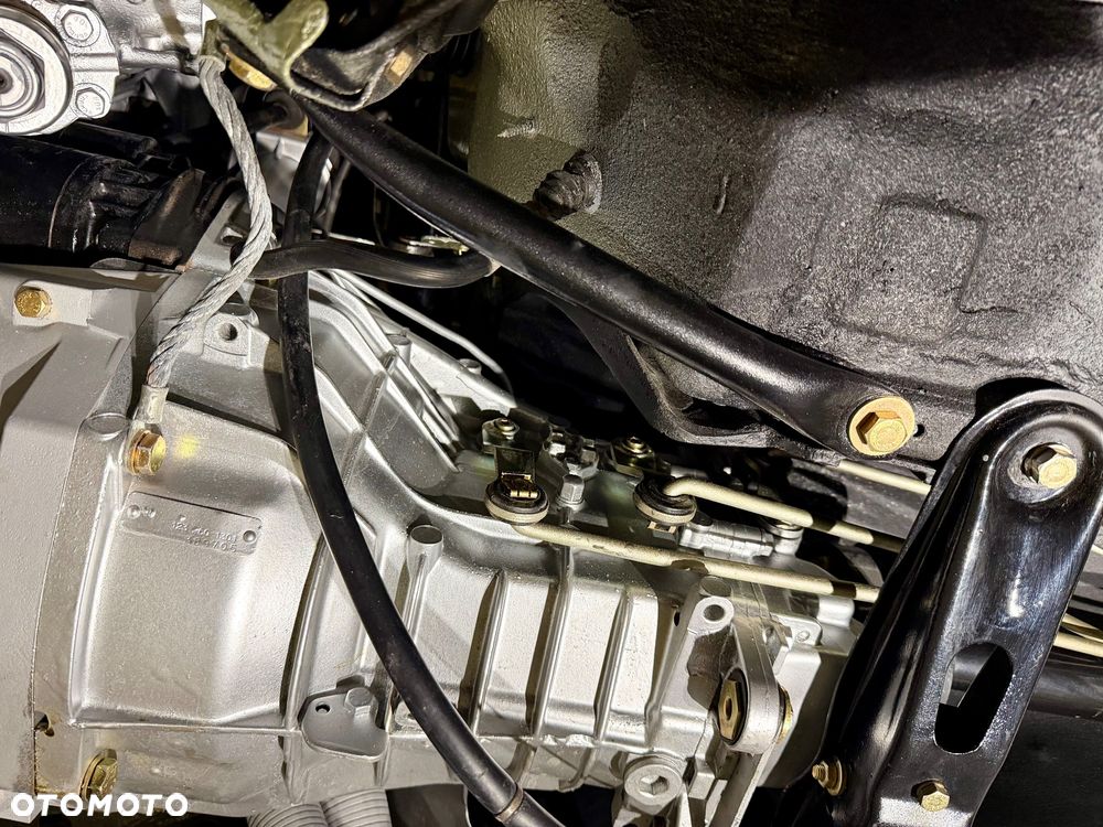 Mercedes-Benz W123 - 37