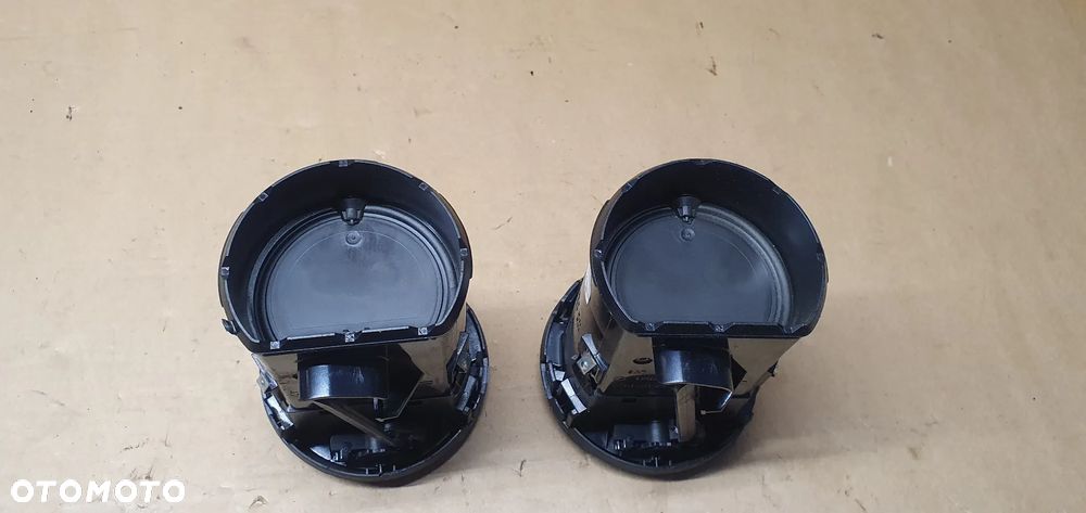 Kratka nawiewu powietrza Seat Leon II Lift 5P0819203 5P0819203A - 4