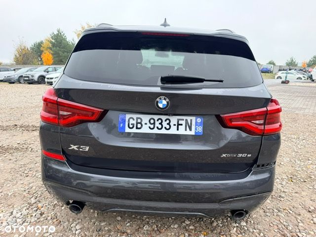 BMW X3 - 16