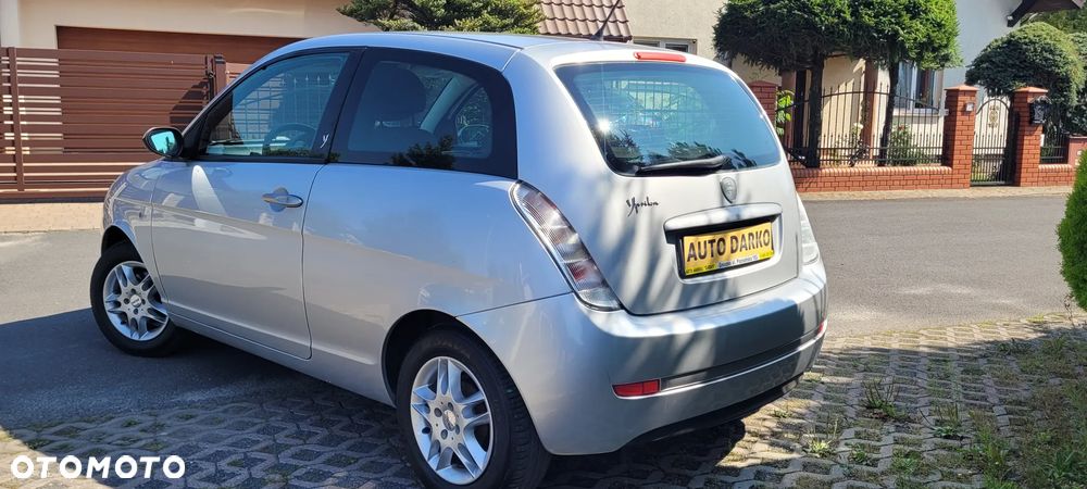 Lancia Ypsilon 1.2 8v - 3
