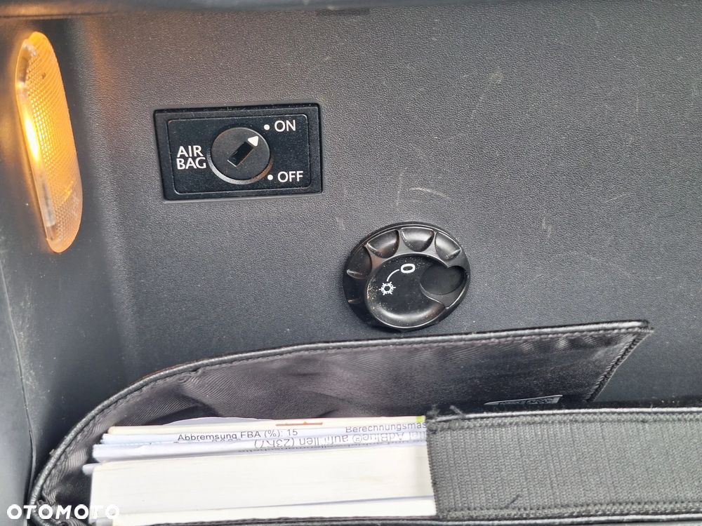 Volkswagen Touran - 26