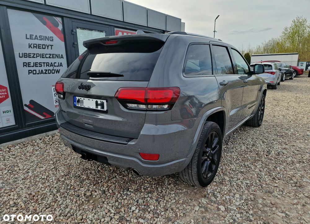 Jeep Grand Cherokee - 7