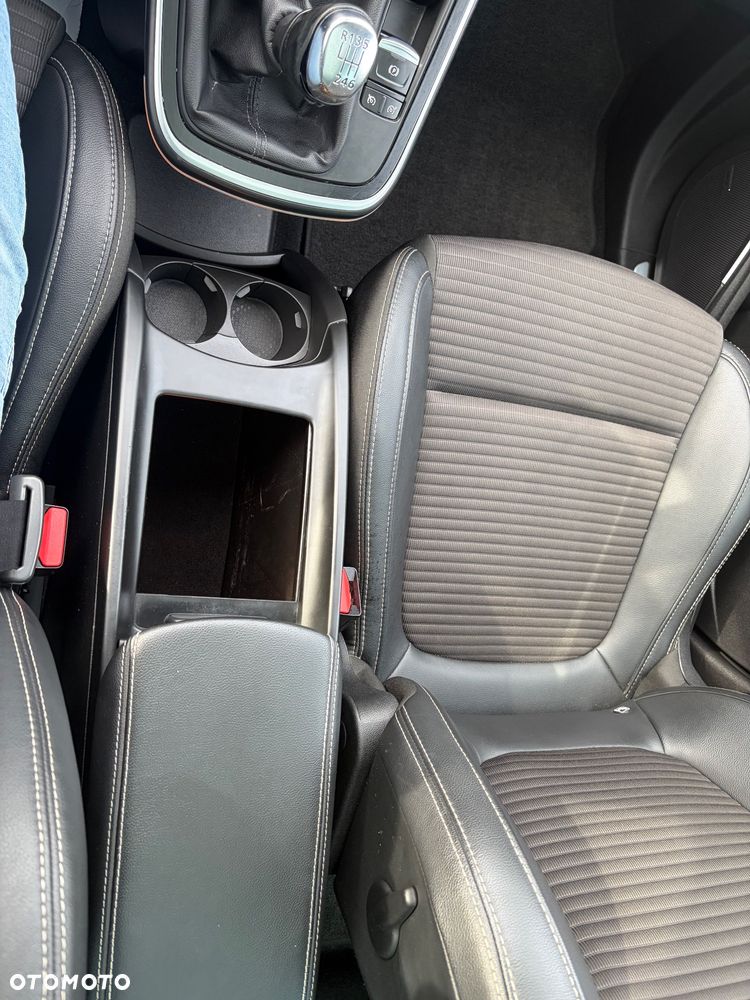 Renault Scenic 1.2 TCe Energy Intens - 37