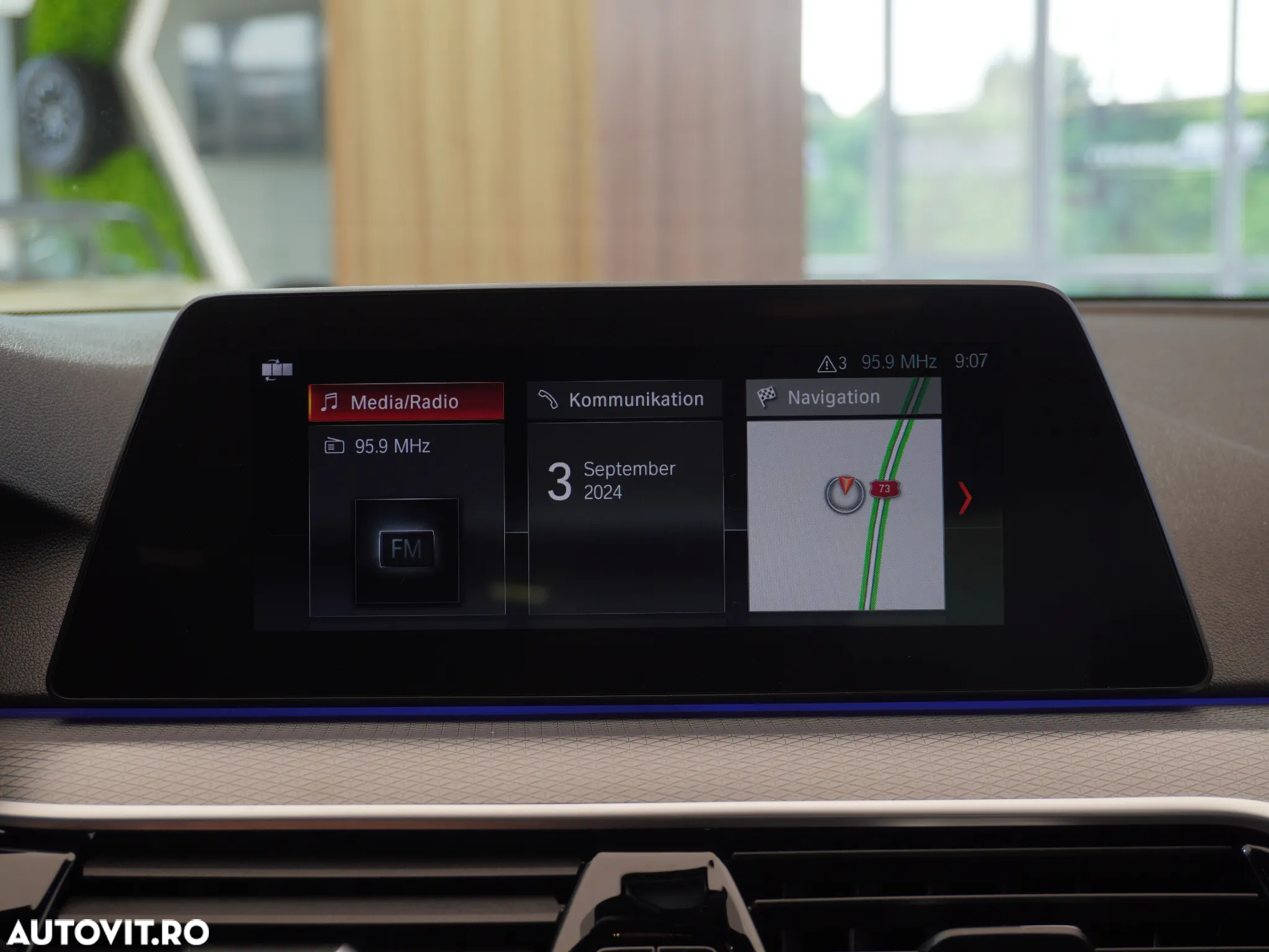 BMW Seria 5 530e - 39