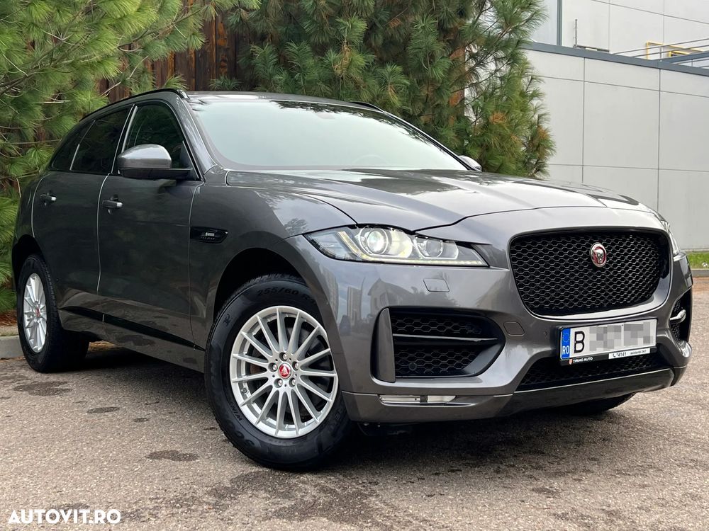 Jaguar F-Pace 25t AWD R-Sport - 3