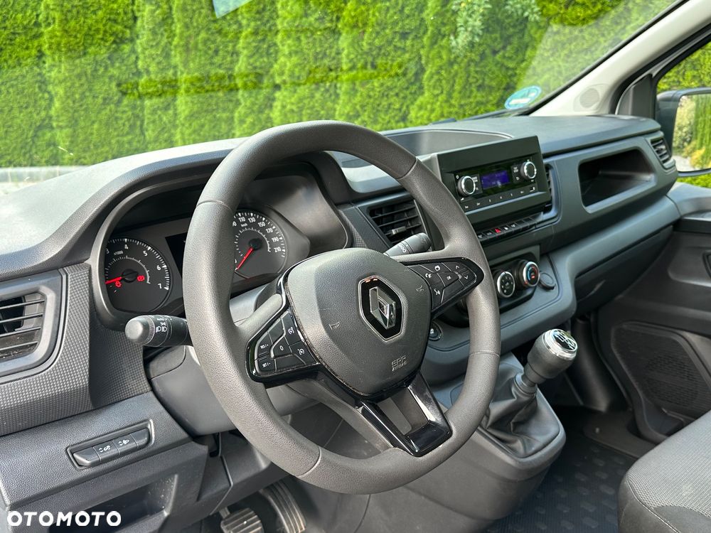 Renault / TRAFIC / 2.0 / L2H1 / LONG / - 22