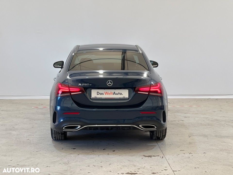 Mercedes-Benz A 250 - 28