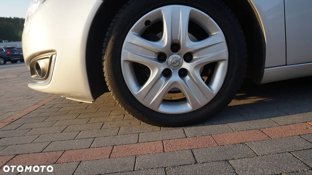 Opel Insignia 2.0 CDTI EcoFLEX S&S - 19
