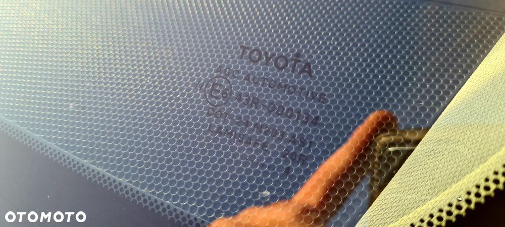 Toyota Avensis 1.8 Premium - 33