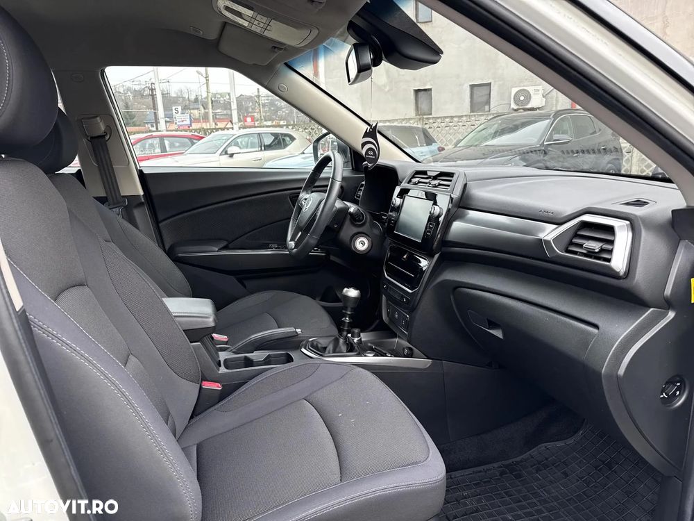 SsangYong Tivoli 1.5 GDI  Turbo STYLE - 12