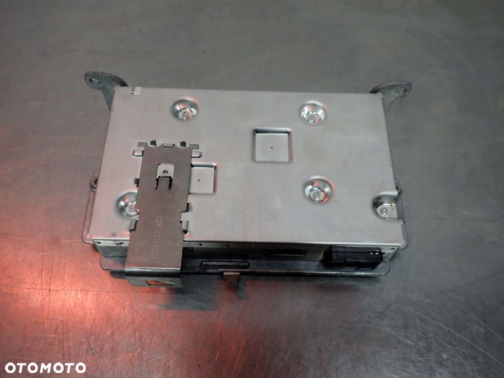 WZMACNIACZ AUDI A4 B8 8T0035462   4E0035729   8T0035729N - 1