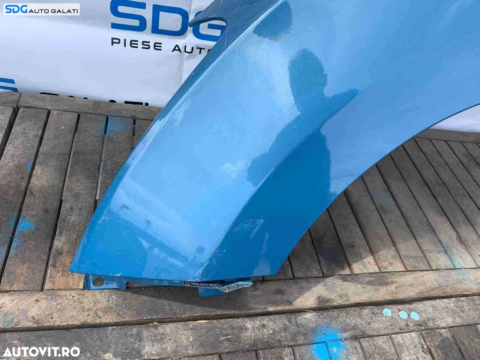 Aripa Stanga Fata Hyundai i30 2010 - 2012 cu Mici Defecte / Imperfectiuni - 2