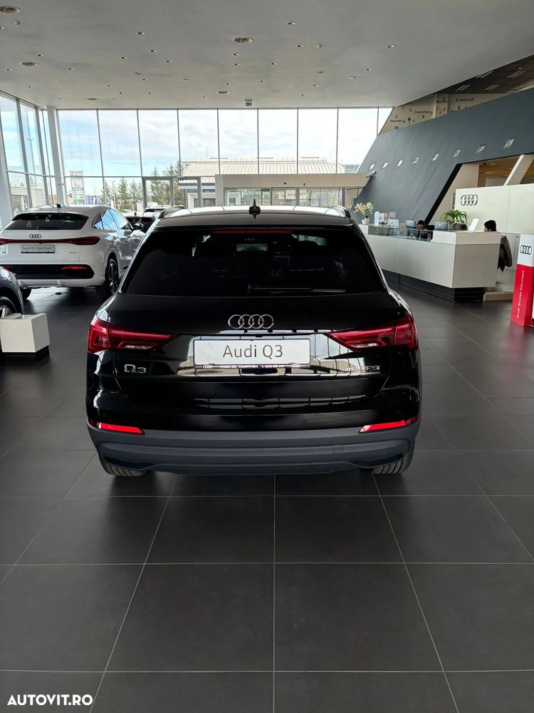 Audi Q3 2.0 40 TFSI S tronic quattro S Line - 4