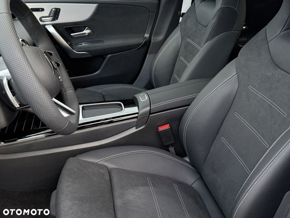 Mercedes-Benz CLA - 6