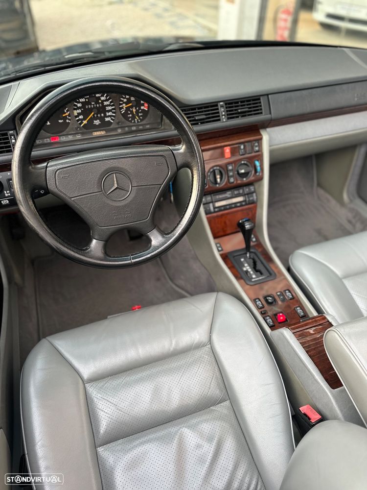 Mercedes-Benz W124 (1984-1997) - 12