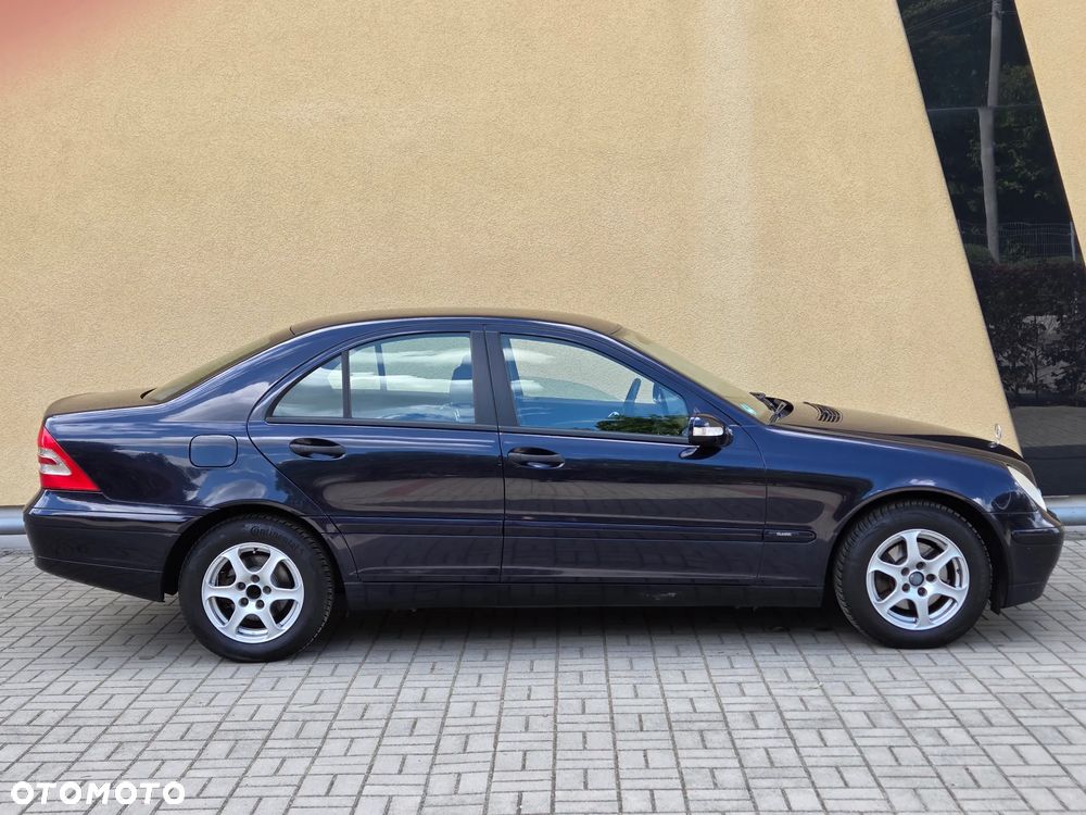 Mercedes-Benz Klasa C 200 CDI Classic - 2