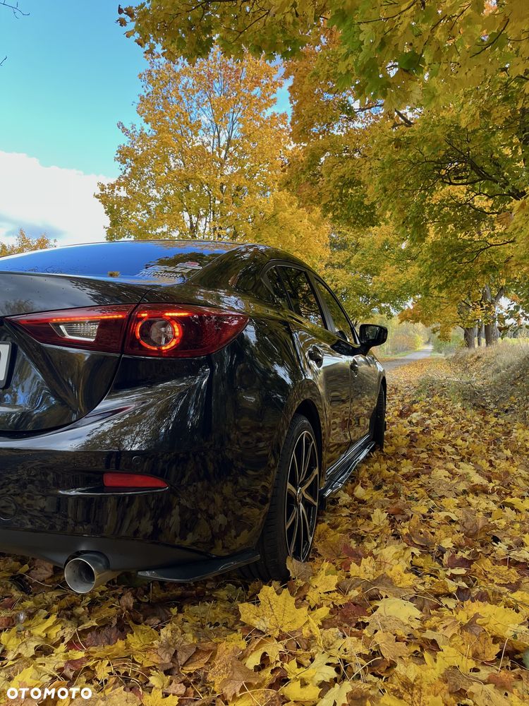 Mazda 3 - 4