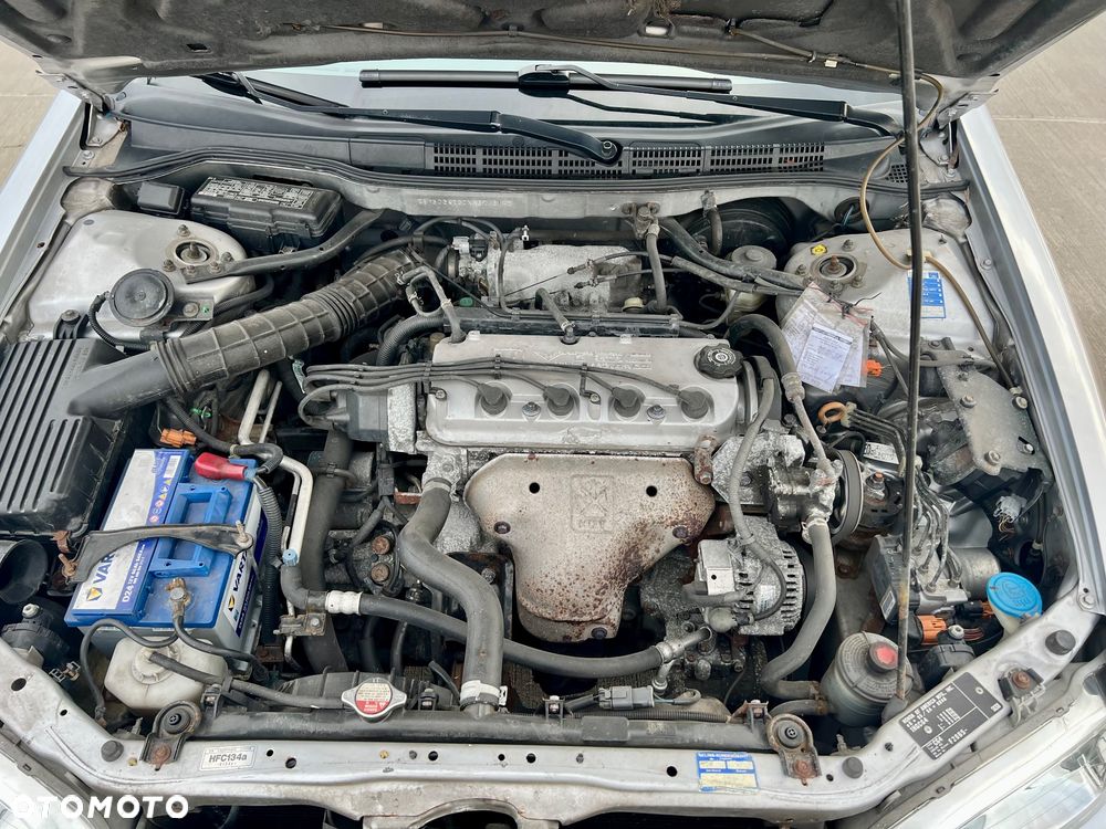 Honda Accord 2.0 ES - 23