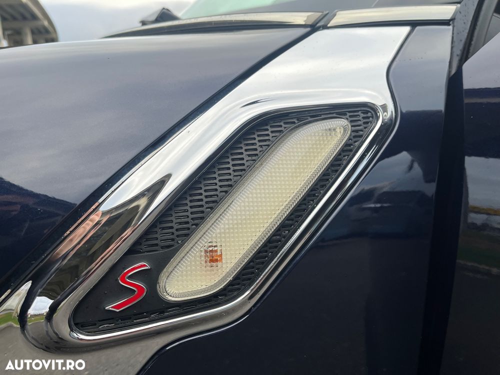 Mini Countryman Cooper SD ALL4 - 13