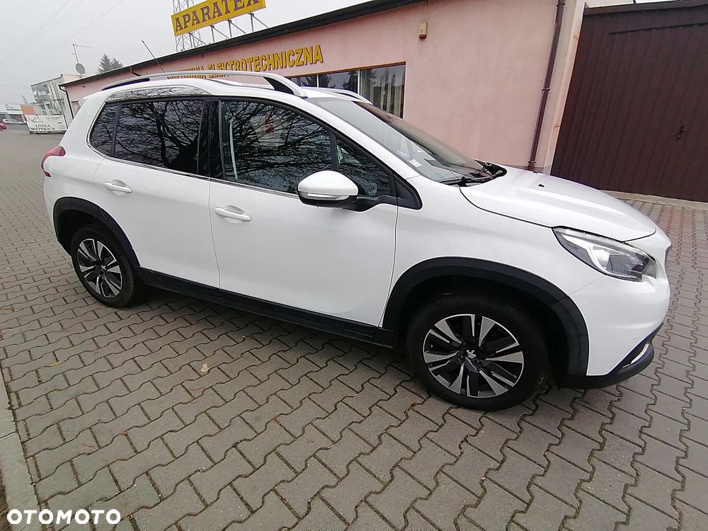Peugeot 2008 PureTech 110 GPF Stop&Start EAT6 Active - 6